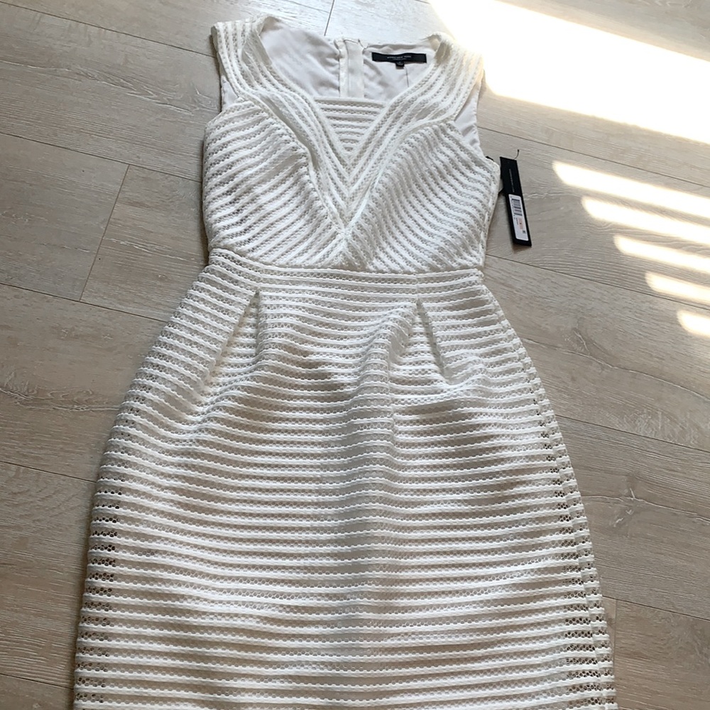 Women’s Andrew Marc White Dress NWT - Picture 1 of 4